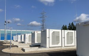 Read more about the article Oficialiai pradeda veikti didžiausia Europoje 200 MW baterijų sistema